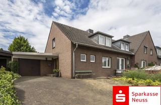 Doppelhaushälfte kaufen in 41468 Neuss, Neuss-Gnadental! Charmante Doppelhaushälfte mit Garten und großer Garage
