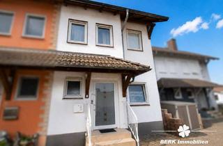 Haus kaufen in 63811 Stockstadt, BERK Immobilien - Gepflegtes Reihenmittelhaus mit Garten, Balkon und Garage