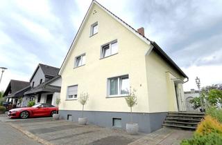 Einfamilienhaus kaufen in 51469 Bergisch Gladbach, Großzügiges Einfamilienhaus mit Garten und Garage in ruhiger Sackgassenlage von Bergisch Gladbach He