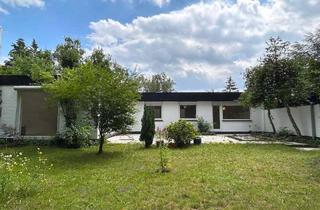Haus mieten in Butlandskamp 3a, 28357 Borgfeld, Charmanter Bungalow auf einem großen Grundstück in Borgfeld