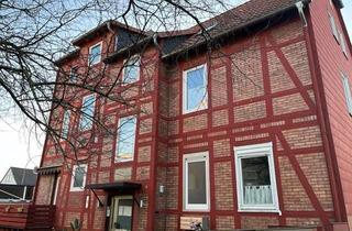 Anlageobjekt in Leopoldstraße, 38302 Wolfenbüttel, Gepflegtes, zentral gelegenes Mehrfamilienhaus mit 6 Wohneinheiten, 2 Garagen und Garten