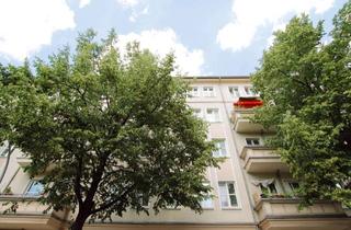 Anlageobjekt in Wismarplatz, 10247 Friedrichshain, Vermietete 2-Zimmer-Wohnung mit Balkon direkt am Wismarplatz