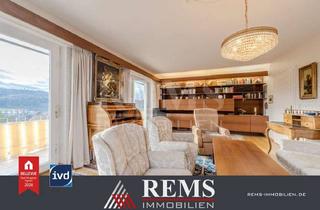 Wohnung kaufen in 73655 Plüderhausen, Großzügige Etagen-Wohnung mit Weitblick, Balkon, Terrasse, Garage & vielseitigem Dachgeschoss