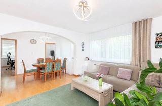 Wohnung kaufen in Albrechtstr, 77933 Lahr, Modernisiert & bezugsbereit. Großzügige 4-Zimmer-Wohnung mit Balkon in Lahr