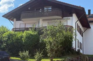 Wohnung kaufen in 87541 Bad Hindelang, 2-Zimmer-Dachgeschosswohnung mit unverbaubarem Bergblick in Bad Hindelang