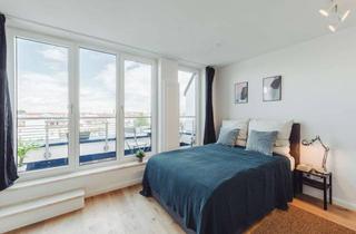 Wohnung mieten in Schwedter Straße 75, 10435 Prenzlauer Berg, Möbliertes Studio im Dachgeschoss mit Terrasse im Herzen vom Prenzlauer Berg