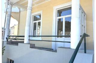 Wohnung mieten in 56130 Bad Ems, Einmaliger Altbaucharme! Großzügige 4-Zimmer-Wohnung mit 2 Balkonen