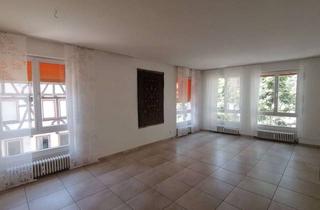 Wohnung mieten in Kirchstraße, 72793 Pfullingen, Exklusive Stadtwohnung mit Dachterrasse und privater Rückzugszone