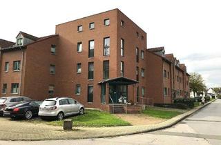 Sozialwohnungen mieten in Im Wittfeld 13, 47259 Huckingen, 2-Zimmer-Wohnung mit Balkon für zwei Personen in Seniorenwohnanlage (ab 60 Jahre) – WBS erforderlich