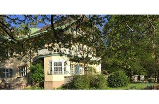 Wohnung mieten in Ludwig-Thoma-Weg, 83661 Lenggries, Attraktive 6-Zimmer-Dachgeschosswohnung mit Balkon und Blick auf das Brauneck in Lenggries