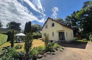 Einfamilienhaus kaufen in Ifflandstraße 39, 12623 Mahlsdorf, Freistehendes Einfamilienhaus in 2. Reihe | Sofort bezugsfrei | Traumgarten & Pavillon