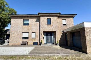 Villa kaufen in 27476 Cuxhaven, Großzügige Stadtvilla in attraktiver Döser Lage