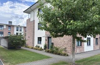 Anlageobjekt in Kronkamp 6b, 25474 Hasloh, Provisionsfrei | Moderne 2-Zi.-Wohnung Nr. 4, Haus 6b | Eigener Eingang | Balkon | PKW-Stellplatz