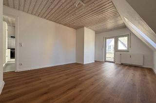 Wohnung mieten in Karlstraße 21, 74564 Crailsheim, Helle 2,5-Zimmer-DG-Wohnungmit großem Balkon & Homeofficein der Innenstadt