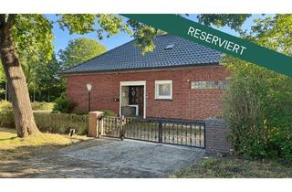 Einfamilienhaus kaufen in 26386 Wilhelmshaven, RESERVIERT Modernisiertes Einfamilienhaus im Bungalowstil mit Doppelgarage in Rüstersiel
