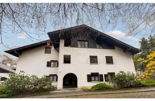 Wohnung kaufen in 82340 Feldafing, Sonnige 2-Zimmer-Wohnung mit Balkon, Loggia und Potenzial nahe dem Starnberger See in Feldafing