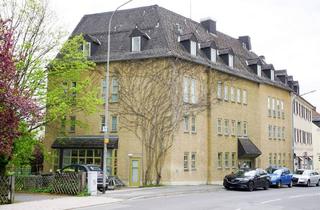 Haus kaufen in 95100 Selb, Nur 588 € Kaufpreis pro m² vermietbare Fläche - Wohn- und Geschäftshaus mit Potenzial in Selb