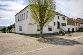 Mehrfamilienhaus kaufen in 66839 Schmelz, Attraktives Mehrfamilienhaus für Kapitalanleger in Schmelz-Hüttersdorf