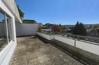 Wohnung kaufen in 87435 Kempten, Kempten (Allgäu) - 3 Zimmerwohnung mit großer Terrasse