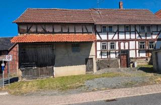 Bauernhaus kaufen in 34621 Frielendorf, Frielendorf - Scheune, zwei Garagen, Garten u. renovierungsbedürftiges Wohnhaus