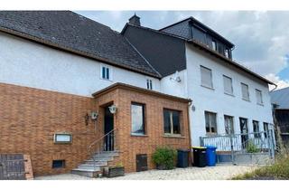 Haus kaufen in 65391 Lorch, Lorch - Wohn- und Geschäftshaus mit großer Scheune, Hof und Garagen