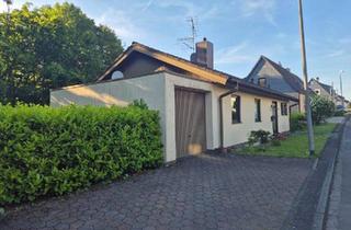 Haus kaufen in 42857 Remscheid, Remscheid - Freistehendes Zweifamilienhaus in Remscheid-Westhausen