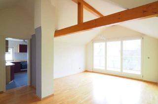 Wohnung kaufen in 77880 Sasbach, Provisionsfrei! Gut vermietete 2-Zimmer-DG-Wohnung mit Balkon in ruhiger Ortsrandlage von Sasbach