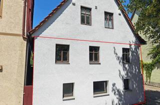 Wohnung kaufen in 74924 Neckarbischofsheim, 3-Zi.-Wohnung mit Scheune in Neckarbischofsheim!