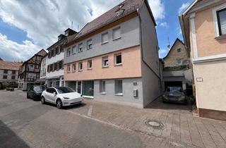 Wohnung kaufen in 76887 Bad Bergzabern, 3-Zimmer-Eigentumswohnung mit Einzelgarage im Stadtzentrum