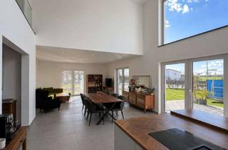 Wohnung kaufen in 35510 Butzbach, 140 m² Wohnkomfort - ca. 450 m² Garten, Doppelgarge