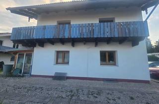 Wohnung kaufen in 83071 Stephanskirchen, Hochwertig sanierte 3-Zimmer-Gartenwohnung mit Wintergarten, Terrasse und Photovoltaik