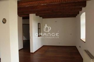 Wohnung kaufen in 92360 Mühlhausen, ***Wohnung mit Flair im 'Landl' Topvermietet mit Potential***