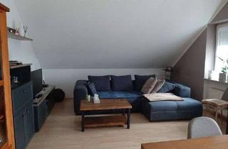Wohnung kaufen in Knoglerstr. 50, 84547 Emmerting, Provisionsfreie und bezugsfreie helle 2 Zi.Wohnung im DG mit Balkon