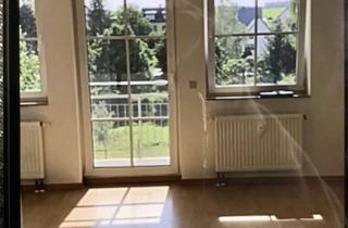 Wohnung mieten in Hauptstraße 27b, 09212 Limbach-Oberfrohna, 1 - Zimmer-Appartement mit Balkon und Stellplatz in 09212 Limbach-Oberfrohna