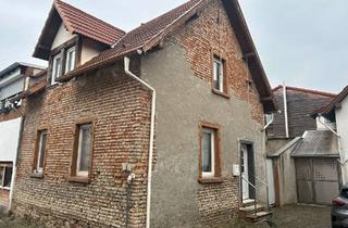 Haus kaufen in Altbach 36, 67574 Osthofen, Charmantes Stadthaus in Osthofen, Altbaucharme mit Innenhof, Balkon und Kaminofen