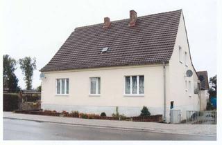 Mehrfamilienhaus kaufen in Marxwalder Straße, 15306 Gusow-Platkow, Mehrfamilienhaus mit 194 m² Wohnfläche in Gusow-Platkow