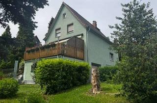 Einfamilienhaus kaufen in 01705 Freital, Familien Willkommen! Großzügiges Einfamilienhaus in Freital Hainsberg!