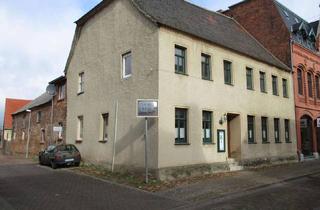 Einfamilienhaus kaufen in 06901 Kemberg, Einfamilienhaus mit Ausbaupotenzial, Innenhof und Werkstatt im Herzen von Kemberg