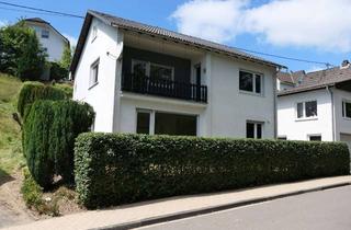 Einfamilienhaus kaufen in 57271 Hilchenbach, Familienfreundliches Einfamilienhaus