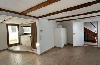 Haus mieten in 72070 Tübingen, Charmantes Weingärtner-Haus – liebevoll renoviert mit Garten, Gewölbekeller & 2 Garagen