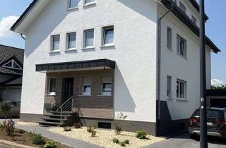 Wohnung mieten in 33165 Lichtenau, Moderne 3-Zimmer-DG-Wohnung mit Balkon und Einbauküche in Lichtenau