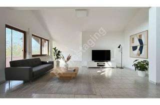 Wohnung kaufen in 74336 Brackenheim, Über den Dächern von Brackenheim – großzügige 3-Zimmer-Dachgeschosswohnung mit Balkon & Garage