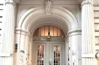 Wohnung kaufen in Viktoriapark, 10963 Berlin, Berlin - Altbau 5 Zimmer Küche 2 Badezimmer Eigentumswohnung