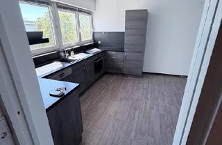 Wohnung kaufen in 85057 Ingolstadt, Ingolstadt - Helle 3-Zimmer-Wohnung in Ingolstadt-Nord - Liebigstraße