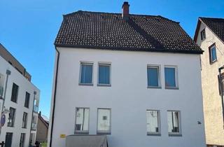 Mehrfamilienhaus kaufen in 78647 Trossingen, Trossingen - Mehrfamilienhaus mit Potenzial- 2 Wohneinheiten + Ausbaureserve