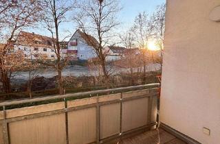 Wohnung kaufen in 90579 Langenzenn, Helle Dachgeschosswohnung mit Loggia, Stellplatz und Wohlfühlfaktor in Langenzenn (VB)