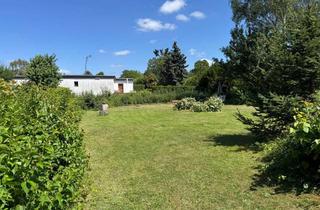 Wohnung kaufen in 12305 Lichtenrade, Dachgeschosswohnung mit gr. Garten in Lichtenrade