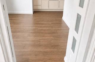 Wohnung mieten in Hochwaldstraße 68, 78667 Villingendorf, Kernsanierte Wohnung mit Einbauküche, Wintergarten und ebenerdiger Dusche