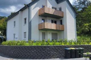 Wohnung mieten in Eilsenerstraße 23, 31683 Obernkirchen, 3 Zimmerwohnung mit Carport und Geräteraum in 31683 Obernkirchen zuvermieten.