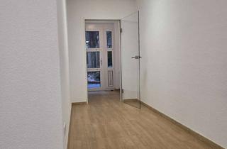 Wohnung mieten in Höhenstraße 25, 40227 Oberbilk, 3-Zimmer-Gartenwohnung, Einbauküche, zentrale Innenstadtlage Erstbezug nach Sanierung, WG-geeignet